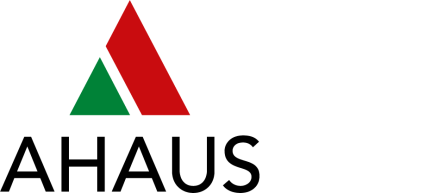 Logo: Schriftzug "Ahaus" mit segmentiertem Dreieck in Grün/Rot